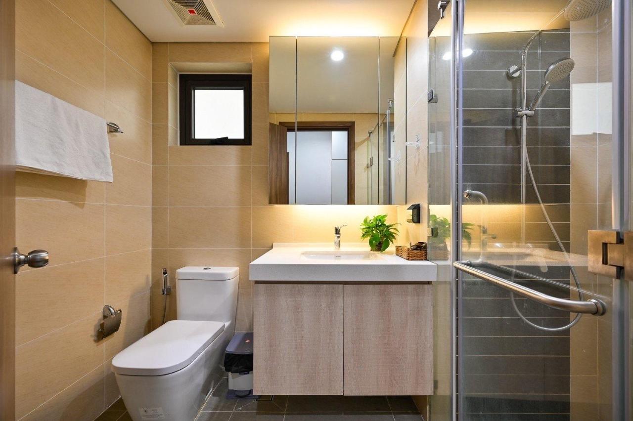 Qhome Dlux 2Pn Bandar Ho Chi Minh Luaran gambar